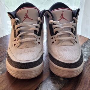 Air Jordan 3 Fire Red
